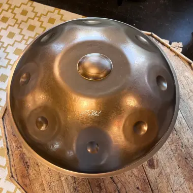 Handpan Noblet | C# Amara | 9 Klangfelder - warm & strahlend