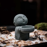 Figur | Zen-Mönch Kerzenhalter | Sandstein
