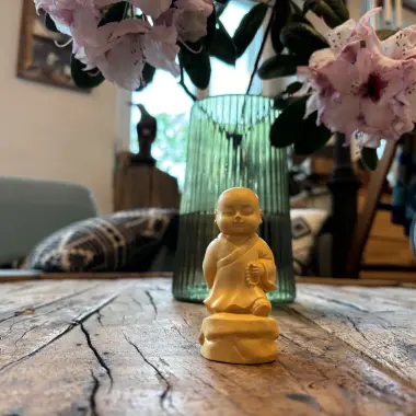Kleiner Mönch Amitabha Buddha aus Buchsbaum