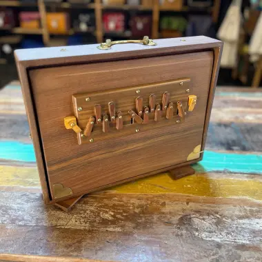 Teakholz Shruti Box | Gross | C3–C4 wählbar in 440 Hz oder 432 Hz