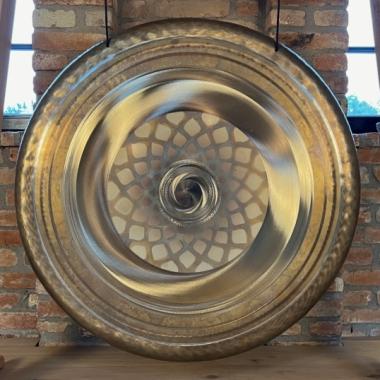 WOM KI Gong – Der Klang der inneren Weite | ø 100 cm | Edelstahl-Gong