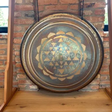 WOM KI Gong – Der Klang der inneren Weite | ø 100 cm | Edelstahl-Gong