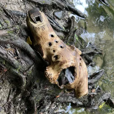 Okarina aus einem Aststück | C4 in 432 Hz | Aeolian Stimmung | ca. 27 cm