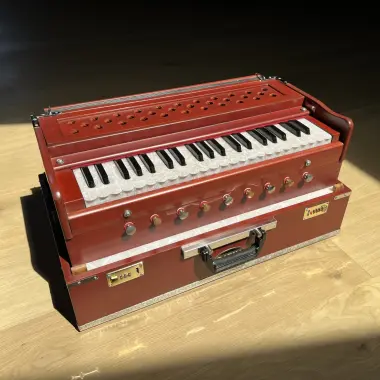 "Radha" Reise Harmonium mit 3¼ Oktaven | Zedernholz Edition | 440 Hz