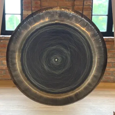 Gong im ø 96 cm | Design Nada Brahma | vom Klangschmied Rémi Bonneau