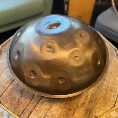 Handpan Noblet | E Amara | 13 Klangfelder – tragend & ausgewogen