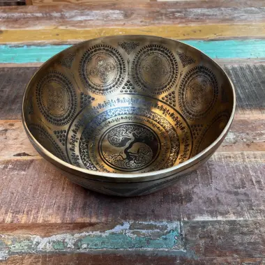 Klangschale mit Yin Yang Baum | ø 30 cm | Ton ~ E2 | Sonnenton (256 Hz)